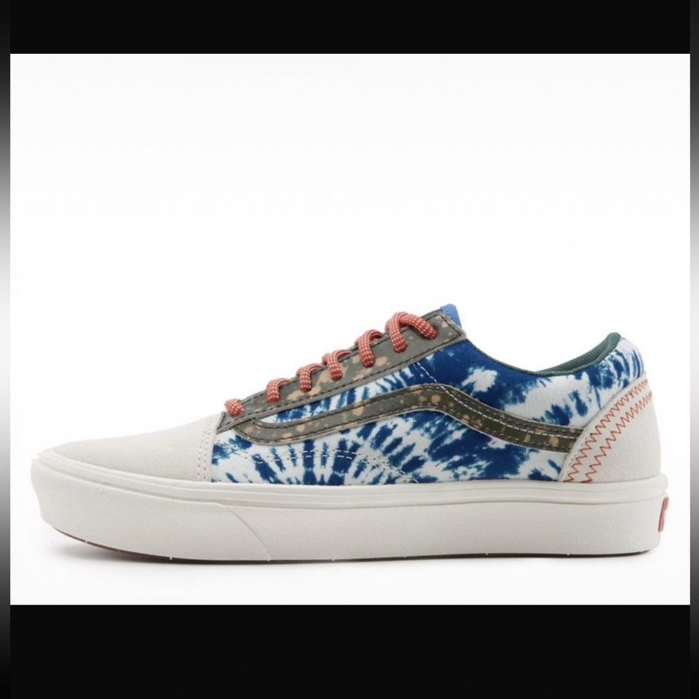 Vans Comfycush Old Skool Blue Tie Dye Suede and Fabric sz 9